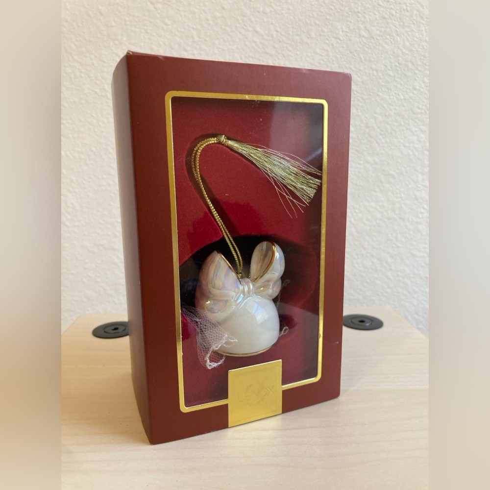 Still with Box Lenox Wedding Mouse Ears Bride Ornament with Gold Tassel